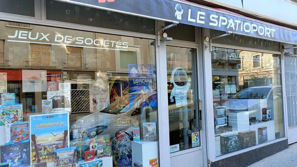 Magasin de jeux de société à Montbrison